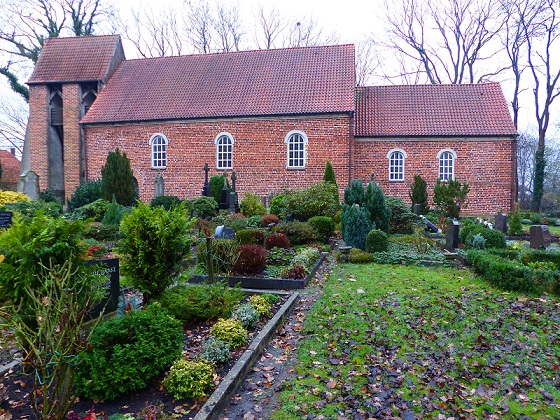 Bestattungsinstitut Jörg Sonnenburg, Schwanewede, Wahlgrab-Bestattung