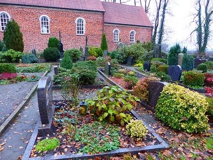 Bestattungsinstitut Jörg Sonnenburg, Schwanewede, Erdbestattung